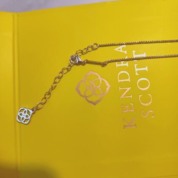 Kendra Scott gold necklace in iridescent drusy - Picture 2 of 3